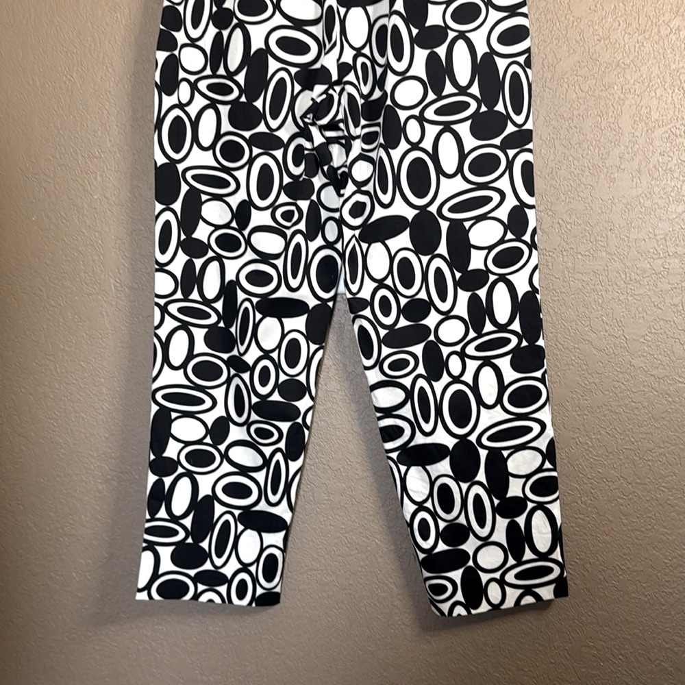 Talbots Geometric Patterned Cropped Pants - Picture 11 of 12